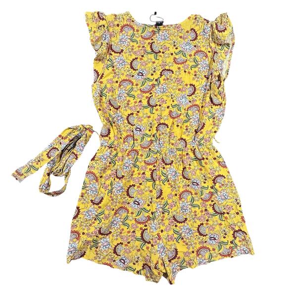 NWT Sanctuary Button Front Romper in Sunrays (Yellow Floral) Size Medium - Picture 2 of 6